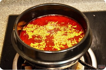 石锅麻辣牛肚串串步骤22