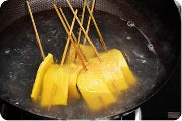 石锅麻辣牛肚串串步骤10