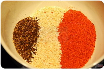 石锅麻辣牛肚串串步骤13