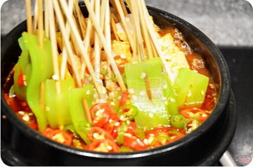 石锅麻辣牛肚串串步骤24