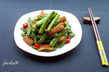 牛肚煸四季豆的做法