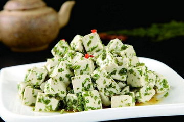 怎样做香椿拌豆腐好吃又鲜