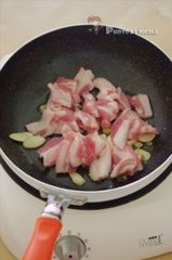 农家小炒肉的做法步骤3