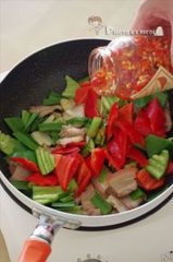 农家小炒肉的做法步骤6