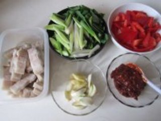 回锅肉的做法步骤3