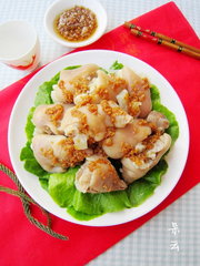 沙姜白切猪手的做法