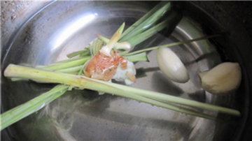 秘制卤汁浸八爪步骤3