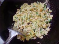 虾仁滑蛋的做法步骤16