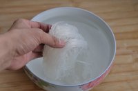 肉末粉丝的做法步骤1