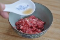 肉末粉丝的做法步骤2
