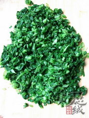 小白菜土猪肉粉条包子的做法步骤6