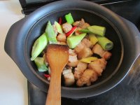 土豆香菇烧肉的做法步骤4