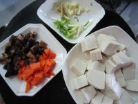 家常烧豆腐的做法步骤3