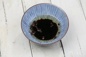 芝麻酱凉面步骤1