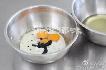 黑芝麻酱戚风蛋糕步骤1