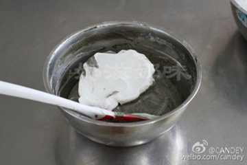 黑芝麻酱戚风蛋糕步骤8