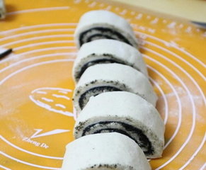 芝麻酱花卷步骤8