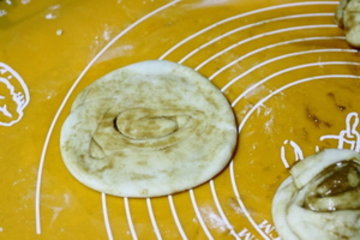 芝麻酱饼的做法步骤8