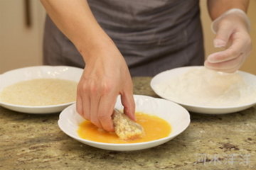 日式炸猪排步骤9