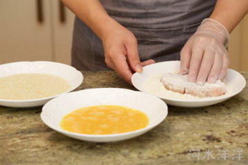 日式炸猪排步骤8