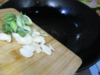 胡萝卜炒猪肝的做法步骤7