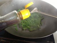 尖椒炒鸡蛋的做法步骤6