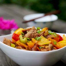 彩椒牛肉的做法步骤1