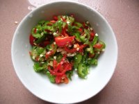 双椒炒腊鸭腿的做法步骤2