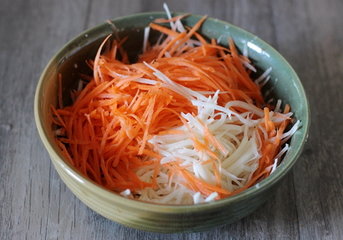 (1)洋芋擦擦的做法步骤2