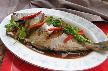 家常红烧鱼的做法步骤