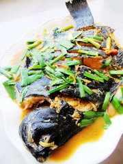 家常烧阿拉斯加比目鱼