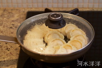 韩风泡菜锅贴步骤25