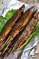 孜然辣烤秋刀鱼的做法