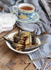 香烤孜然秋刀鱼的做法