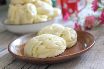 葱香花卷的做法