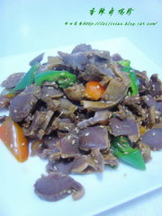香辣卤鸡胗