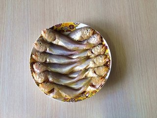 椒盐小黄鱼步骤3