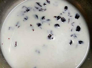 牛奶糖莓果蛋糕1