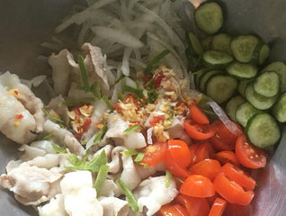 泰式柠檬酸辣肉片3