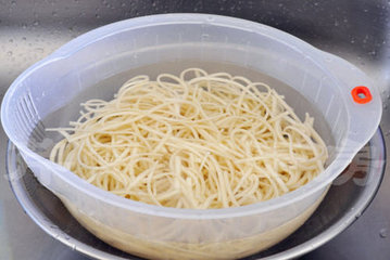 五色芝麻酱拌面5