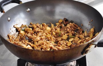 拌面酱怎么做？2