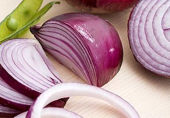 现在知道也不迟：洋葱和它一起吃，再好的身体也折腾不起，难以消化