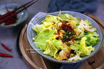 倍儿下饭：圆白菜的新吃法，比炒着吃还脆，几分钟上桌7