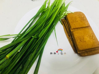 它能杀菌消炎，还能保障你的肠道，换季就炒一盘！2