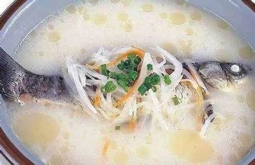 不管炖啥鱼，过程中的技巧，很多人不懂，难怪又腥又难吃！2