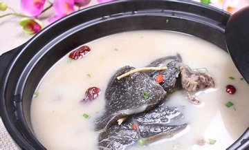 不管炖啥鱼，过程中的技巧，很多人不懂，难怪又腥又难吃！3