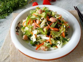 东北大嫂做“花咸菜”只用放盐就可以，两天就能吃，吃了赞不绝口1