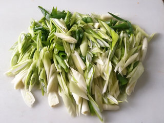 东北大嫂做“花咸菜”只用放盐就可以，两天就能吃，吃了赞不绝口4