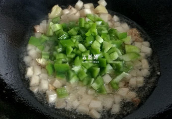 做法快手又美味：这几样素菜一起炒，再也不用担心没时间做菜了8