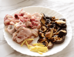 冬天吃最营养:这菜蛋白质比猪肉高，价格比牛肉便宜2